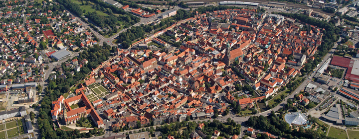 Stadt Amberg in der Oberpfalz (Fotograf: Hajo Dietz, Nürnberg Luftbild)